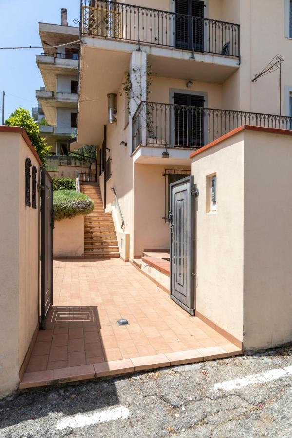 Casa Rubini Apartment Teramo Exterior photo